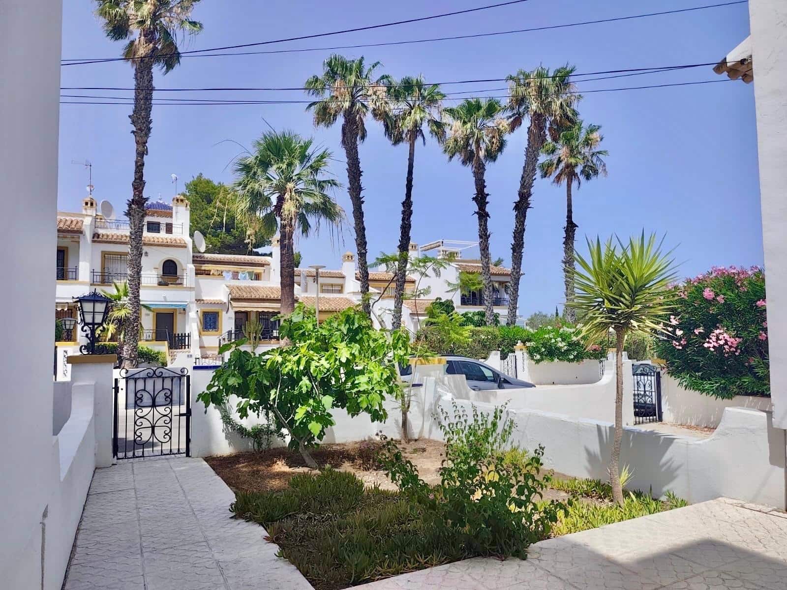 2 soverom Rekkehus til salgs i Villamartin - € 249 000 (Ref: 10004538)