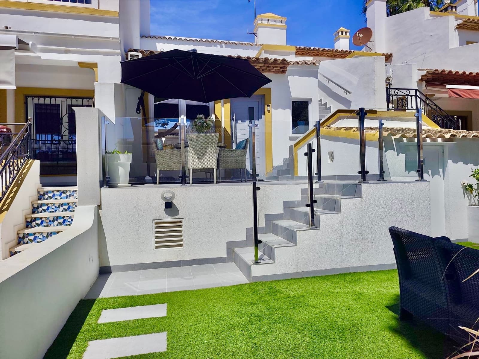 3 camera da letto Villa in vendita in Villamartin con piscina - 275.000 € (Rif: 10043579)