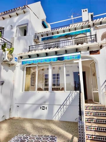 2 makuuhuone Omakotitalo myytävänä paikassa Villamartin, Orihuela mukana uima-altaan - 199 999 € (Ref: 10071025)