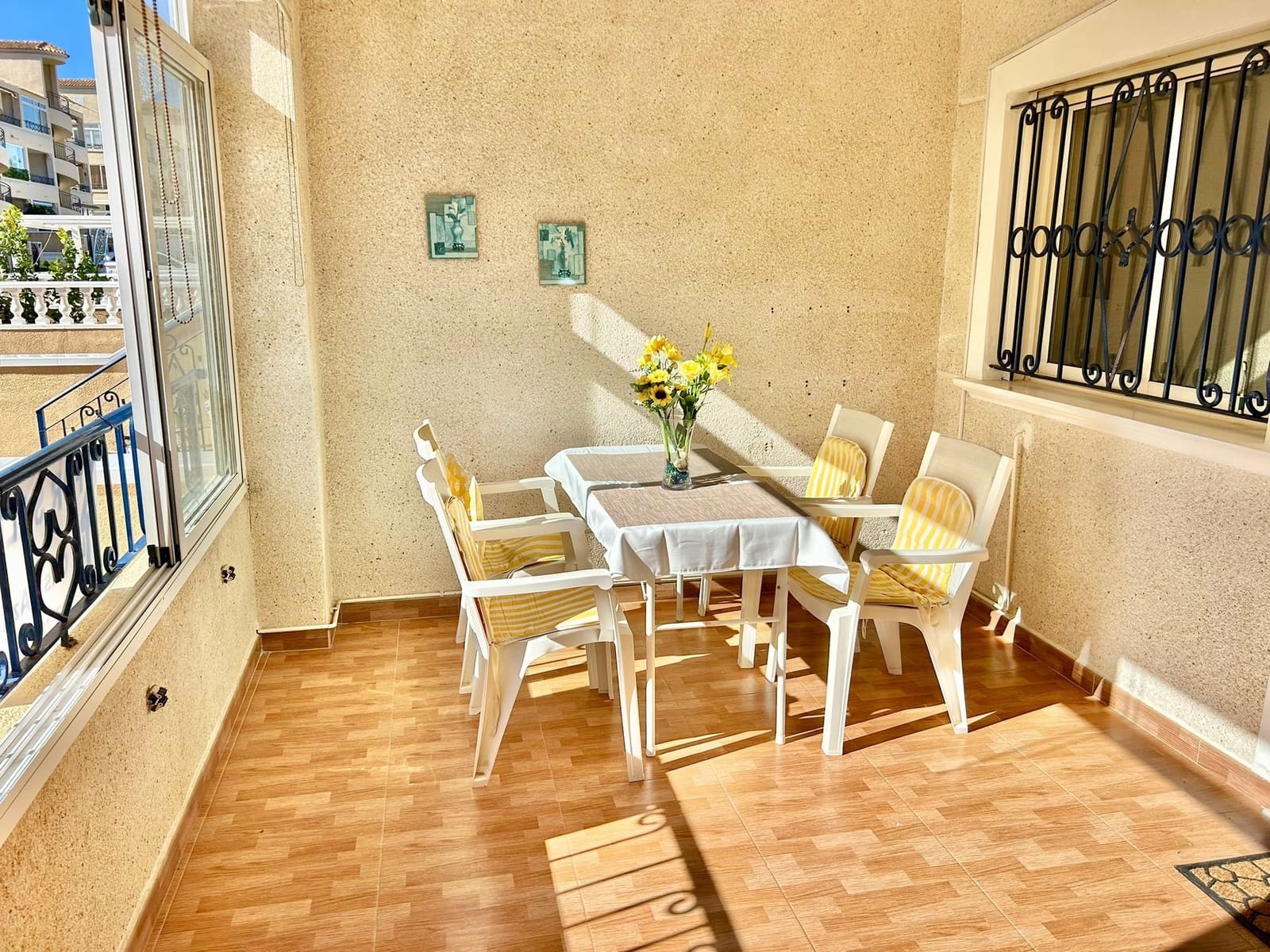 2 sovrum Lägenhet till salu i Torrevieja med pool - 149 000 € (Ref: 10073229)
