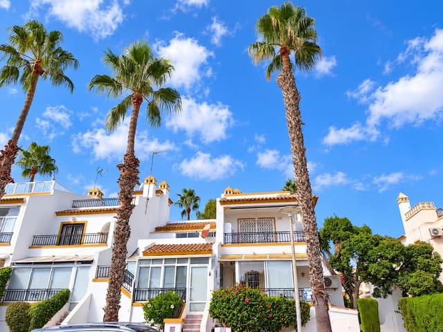 2 bedroom Bungalow for sale in Villamartin, Orihuela with pool - € 178,000 (Ref: 10133616)