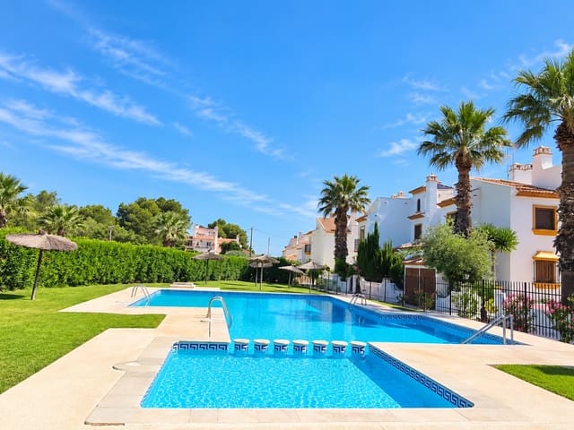 2 bedroom Bungalow for sale in Villamartin, Orihuela with pool - € 178,000 (Ref: 10133616)