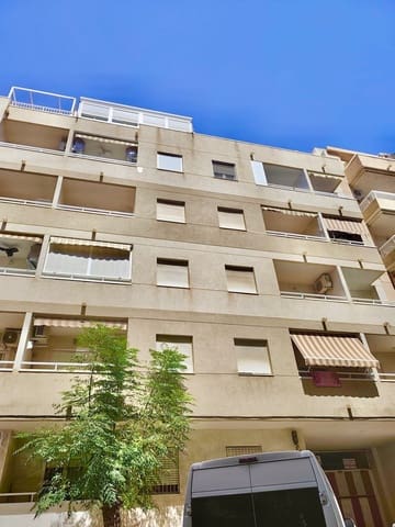 2 bedroom Apartment for sale in Torrevieja with pool - € 124,000 (Ref: 9308977)
