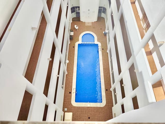 2 bedroom Apartment for sale in Torrevieja with pool - € 124,000 (Ref: 9308977)