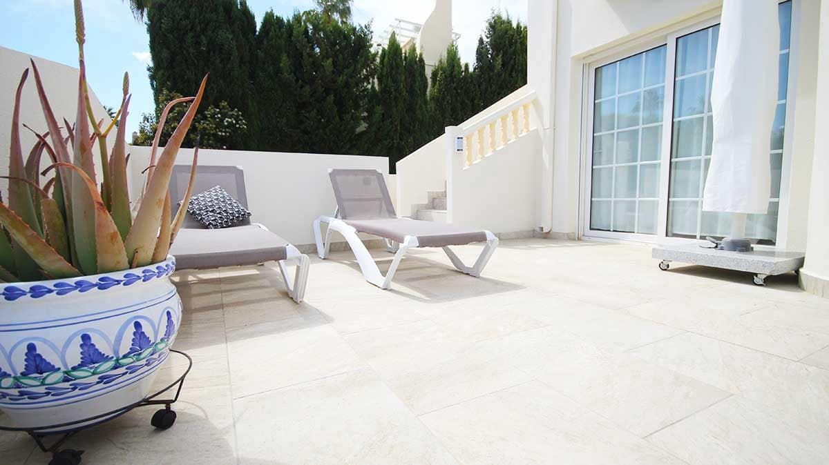 4 soveværelse Villa til salg i Orihuela Costa med swimmingpool - € 499.990 (Ref: 9349761)