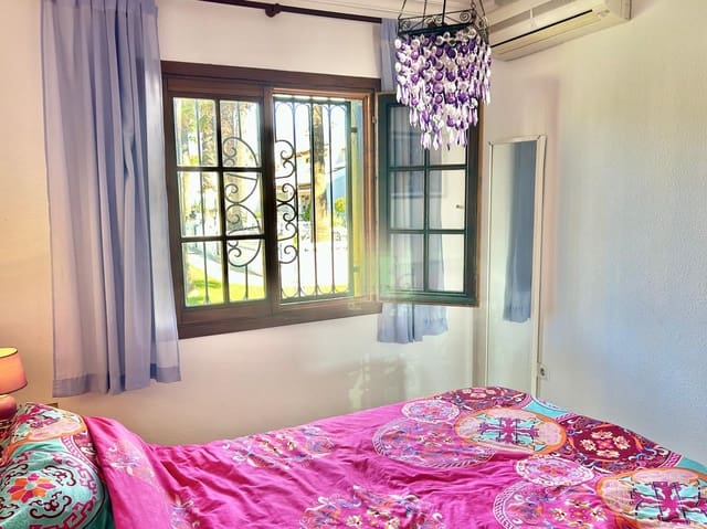 2 soveværelse Lejlighed til salg i Villamartin, Orihuela med swimmingpool - € 185.000 (Ref: 9428112)