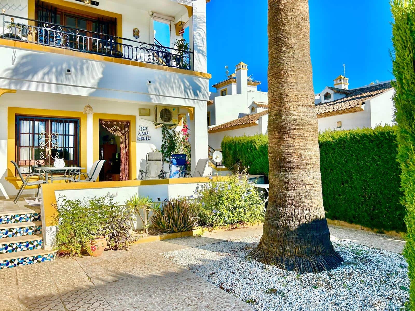 2 bedroom Apartment for sale in Villamartin with pool - € 185,000 (Ref: 9446963)