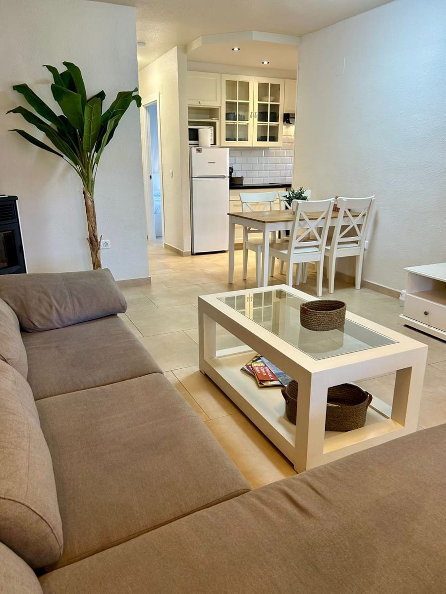 2 bedroom Apartment for sale in Villamartin with pool - € 212,000 (Ref: 9493958)