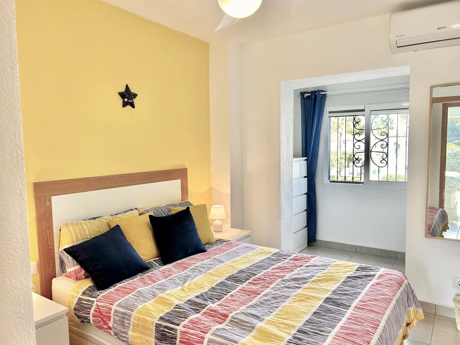 3 makuuhuone Omakotitalo myytävänä paikassa Villamartin mukana uima-altaan - 278 000 € (Ref: 9599877)