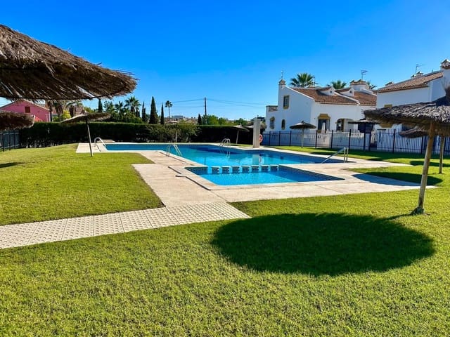 3 makuuhuone Omakotitalo myytävänä paikassa Villamartin, Orihuela mukana uima-altaan - 278 000 € (Ref: 9599877)