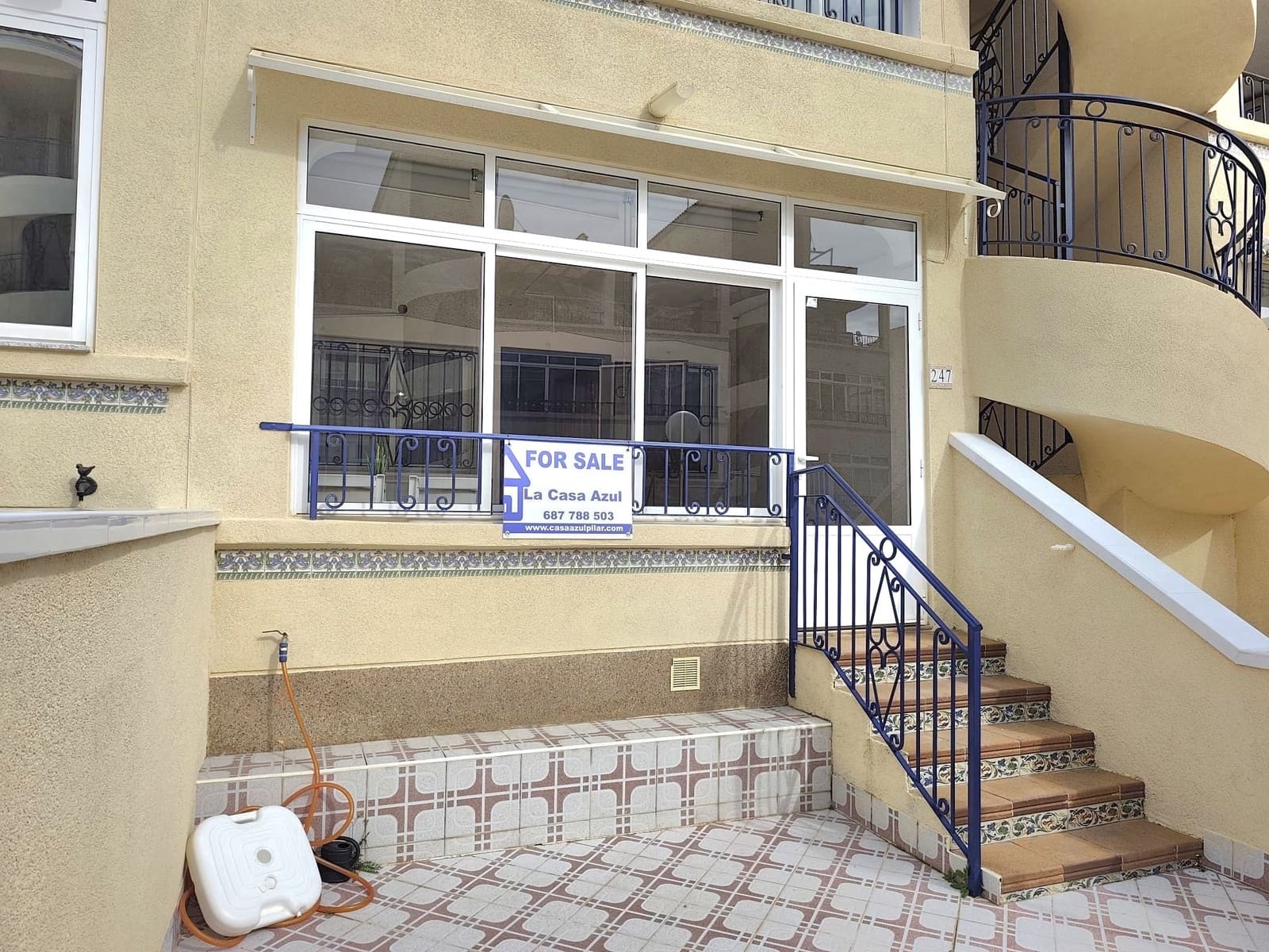 2 sovrum Lägenhet till salu i Punta Prima med pool - 158 000 € (Ref: 9611953)