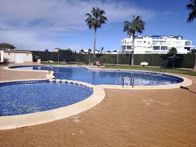 2 sovrum Lägenhet till salu i Punta Prima, Torrevieja med pool - 158 000 € (Ref: 9611955)