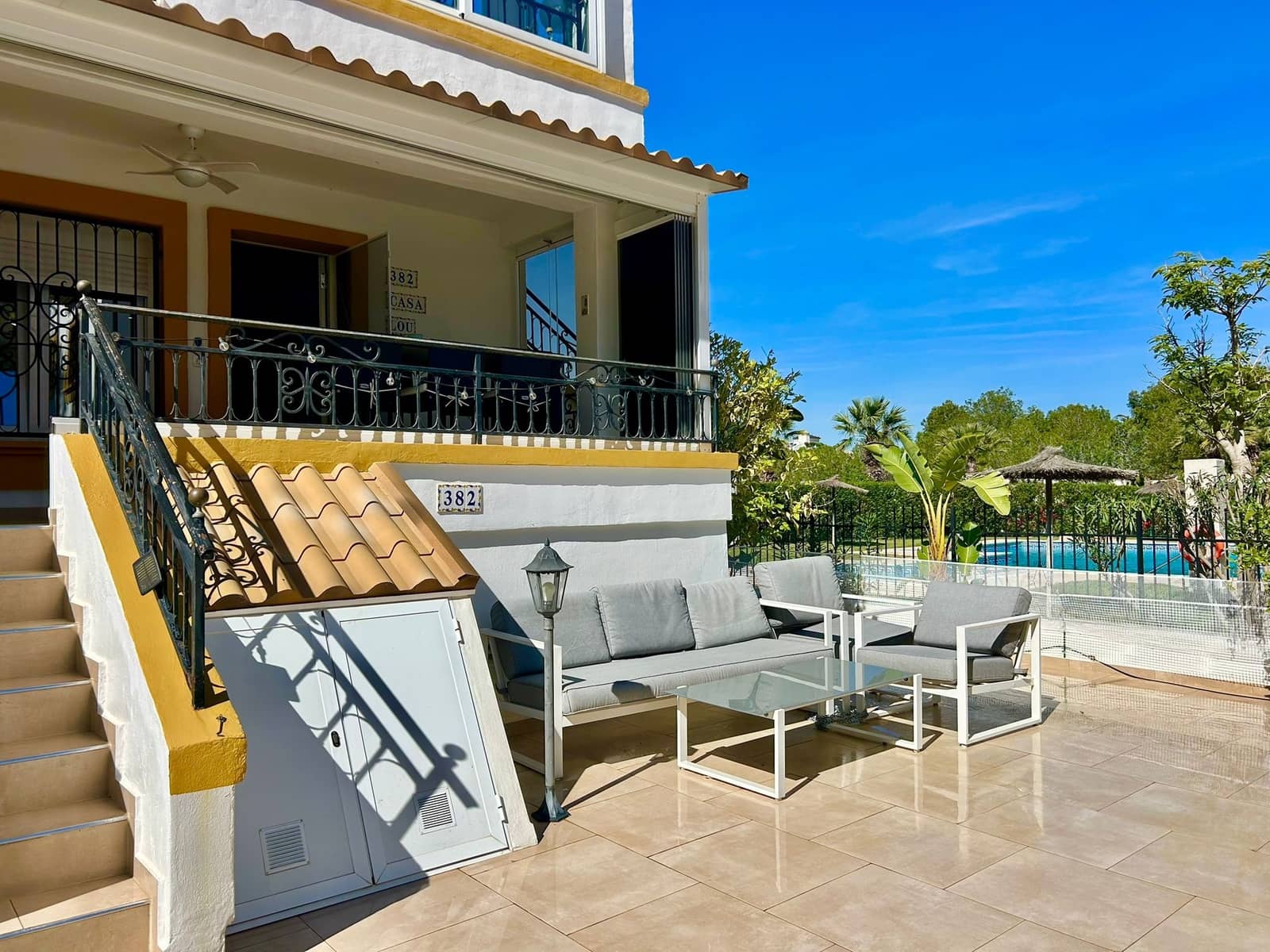 2 soveværelse Lejlighed til salg i Villamartin med swimmingpool - € 212.000 (Ref: 9624207)