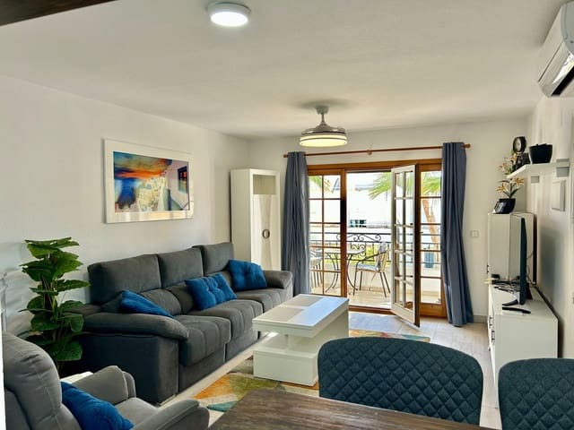 Penthouse na sprzedaż w Villamartin, Orihuela z basenem - 189 000 € (Ref: 9667139)