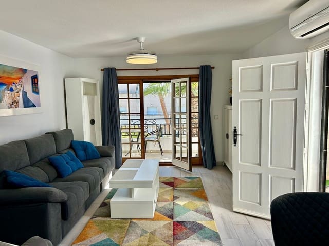 Penthouse na sprzedaż w Villamartin, Orihuela z basenem - 189 000 € (Ref: 9667139)