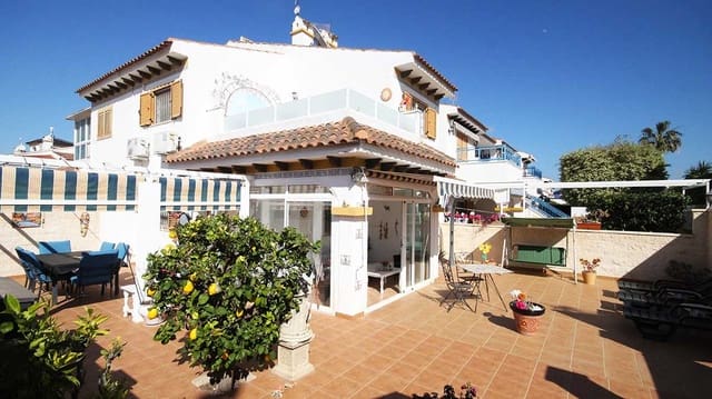 2 Zimmer Reihenhaus zu verkaufen in Mil Palmeras, Pilar de la Horadada mit Pool - 235.000 € (Ref: 9675059)