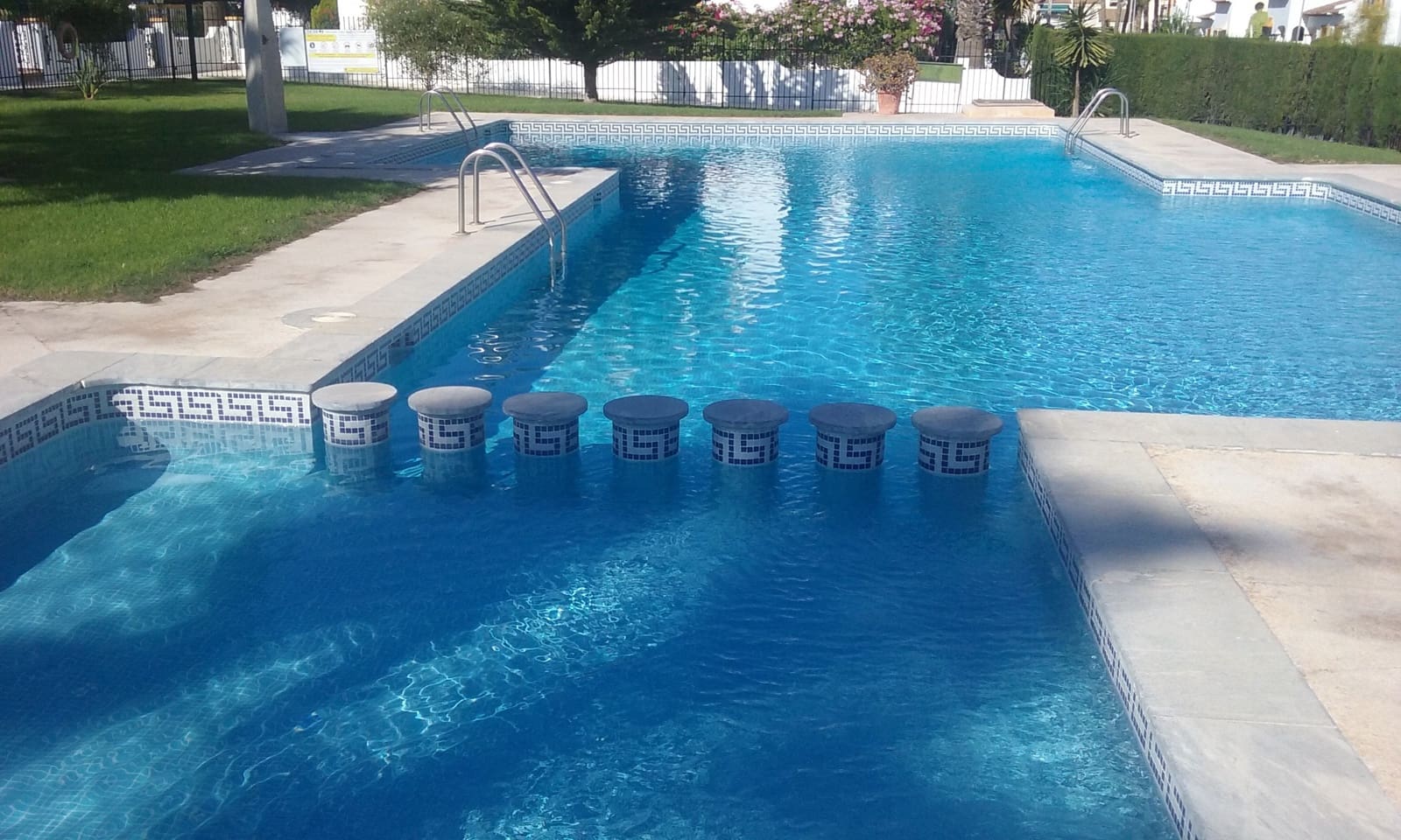 3 slaapkamer Villa te koop in Villamartin met zwembad - € 299.000 (Ref: 9781996)