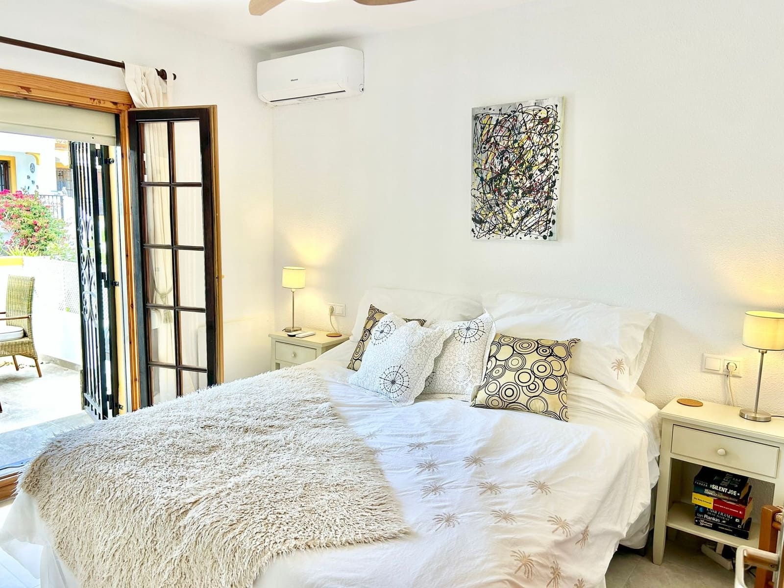 3 slaapkamer Villa te koop in Villamartin met zwembad - € 299.000 (Ref: 9781996)