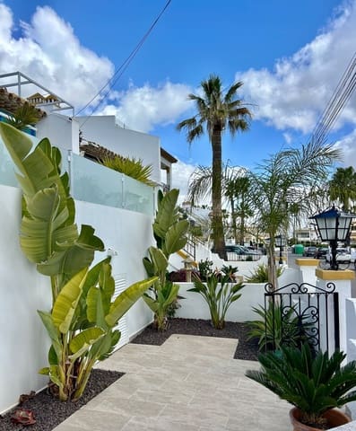 3 soverom Villa til salgs i Villamartin, Orihuela med svømmebasseng - € 299 000 (Ref: 9788748)