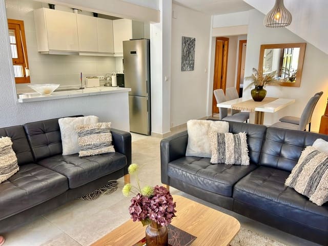 3 soverom Villa til salgs i Villamartin, Orihuela med svømmebasseng - € 299 000 (Ref: 9788748)