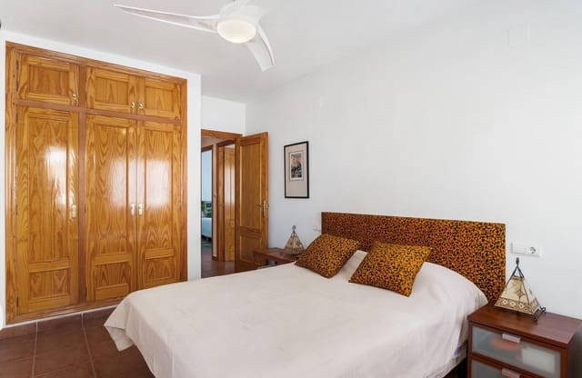 3 quarto Apartamento para venda em Campoamor, Orihuela com piscina - 229 500 € (Ref: 9804838)