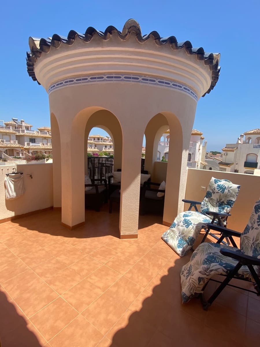 3 bedroom Villa for sale in Pinar de Campoverde with pool garage - € 295,000 (Ref: 9882504)