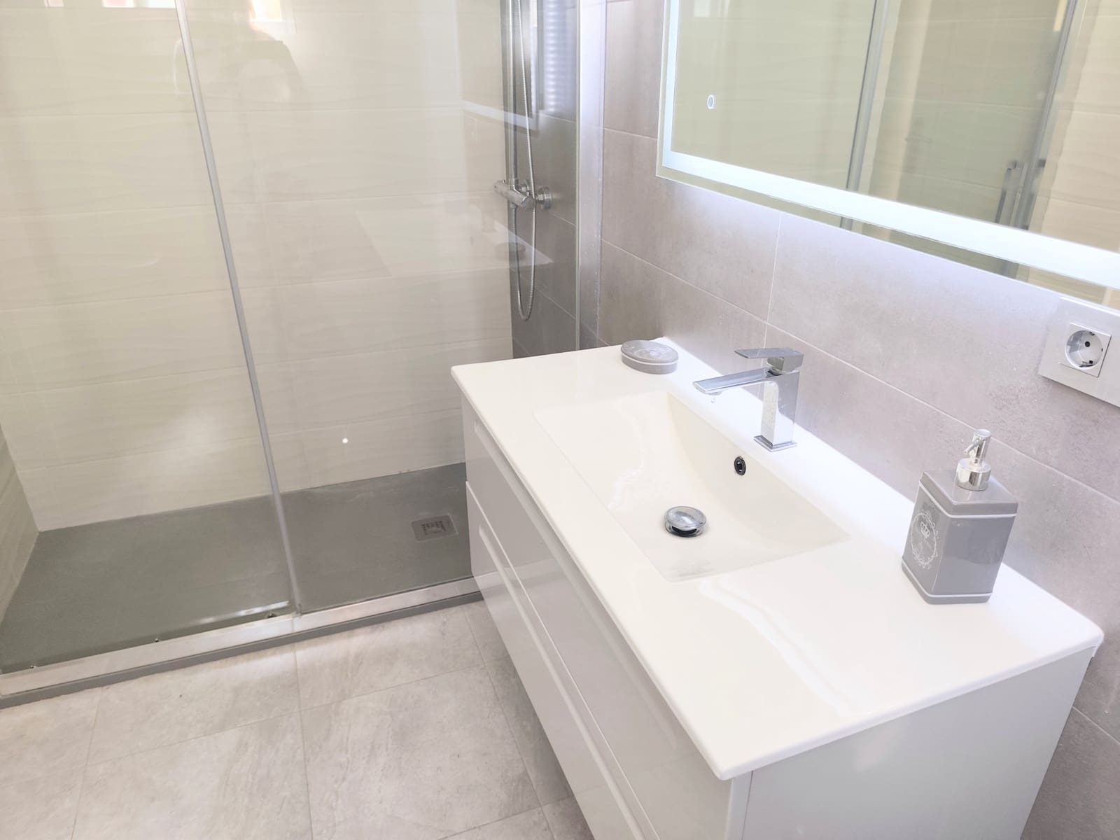 3 bedroom Villa for sale in Pinar de Campoverde with pool garage - € 295,000 (Ref: 9882504)