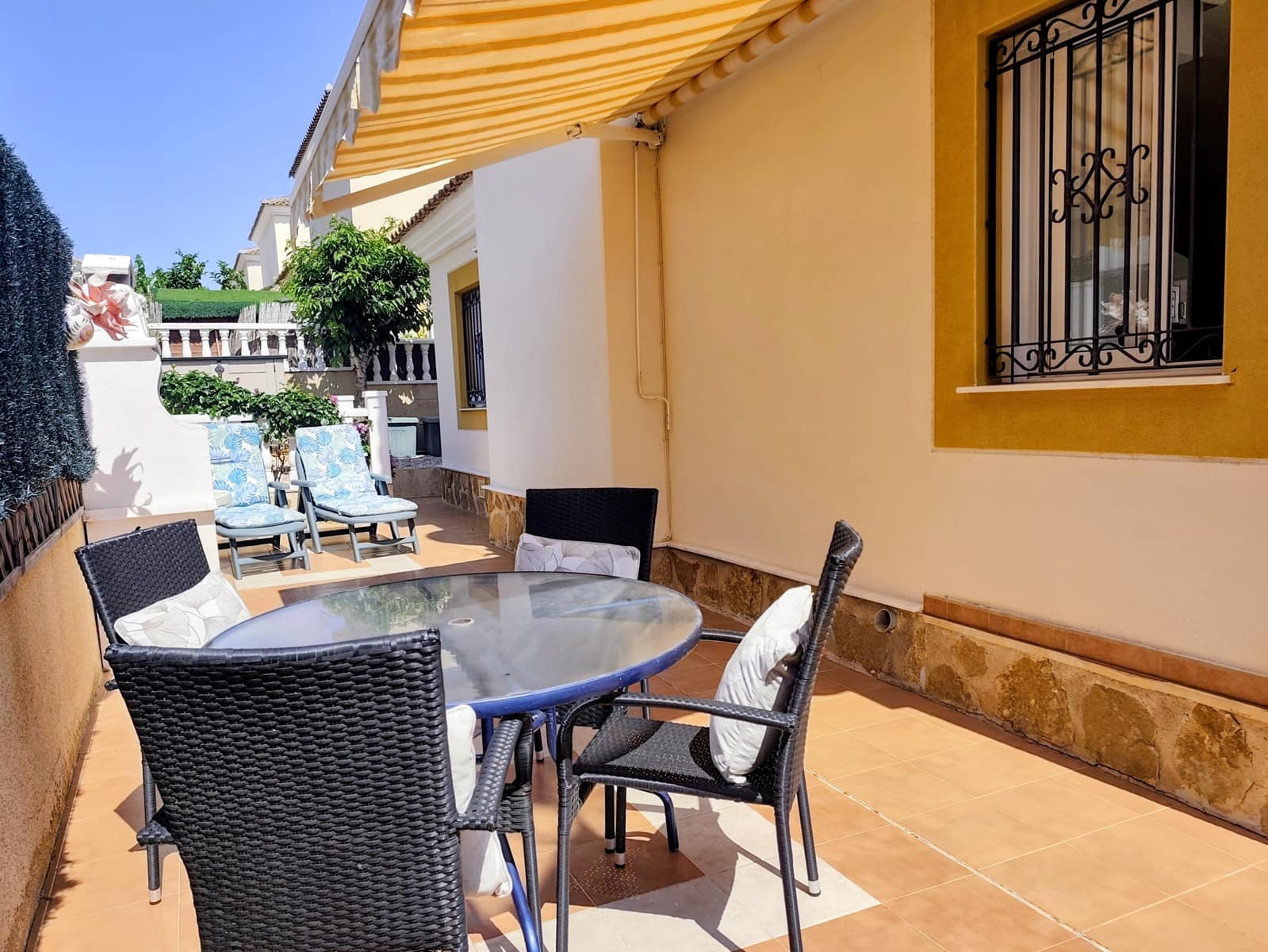 3 bedroom Villa for sale in Pinar de Campoverde with pool garage - € 295,000 (Ref: 9882504)