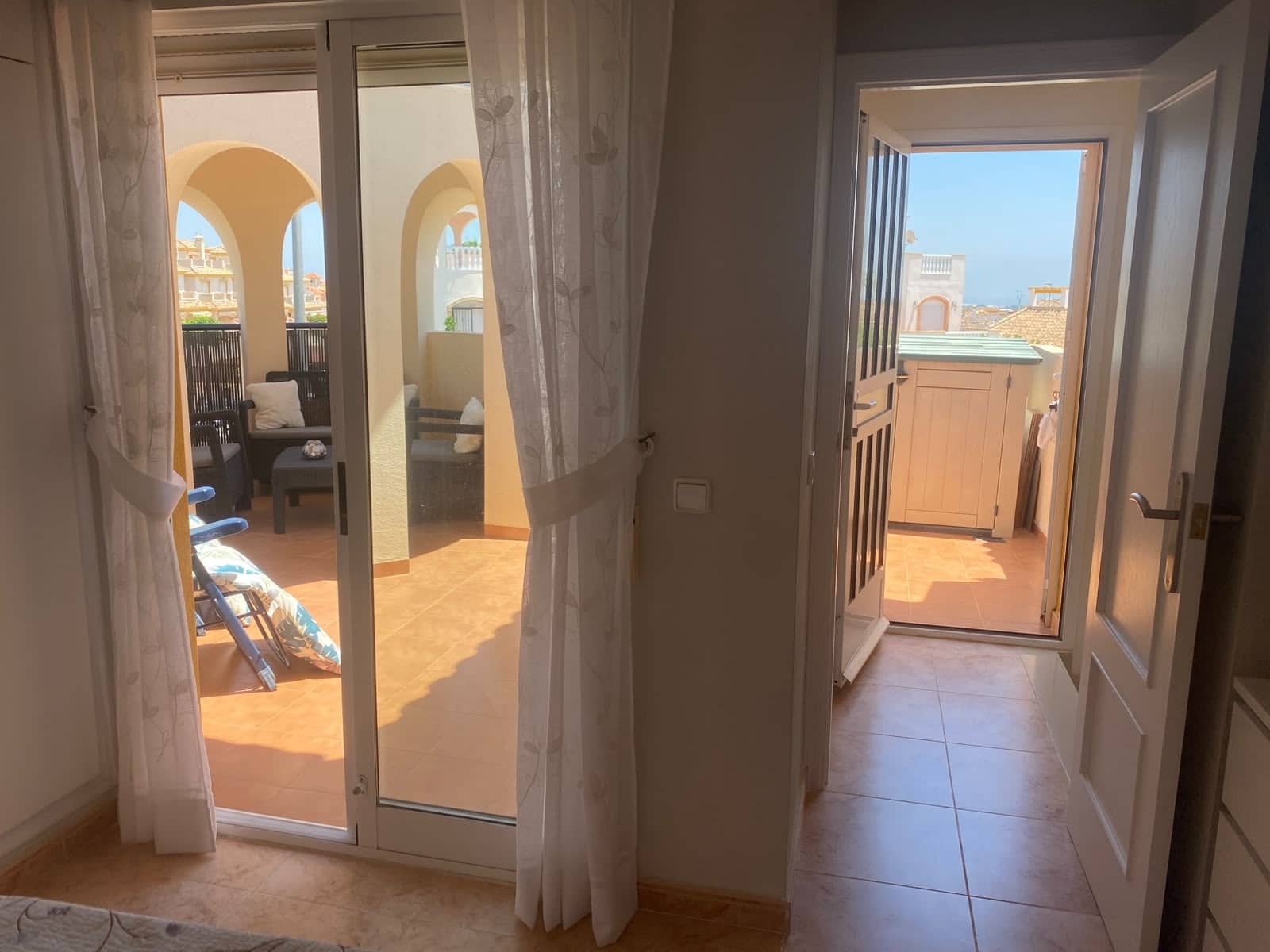 3 soveværelse Villa til salg i Pilar de la Horadada med swimmingpool garage - € 295.000 (Ref: 9892888)