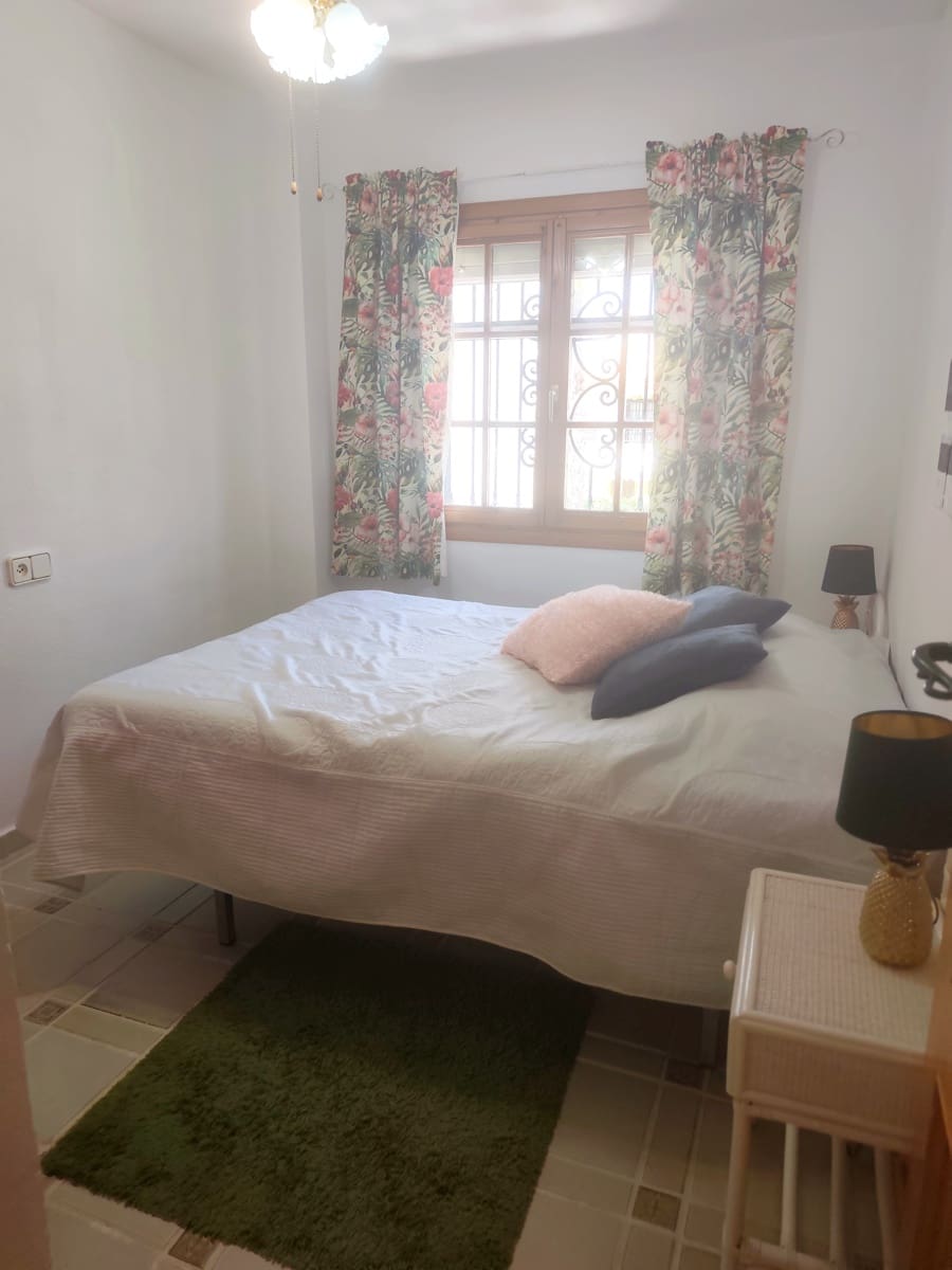 2 sypialnia Dom na sprzedaż w Villamartin z basenem - 249 000 € (Ref: 9911633)