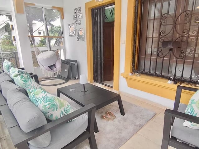 2 soverom Bungalow til salgs i Villamartin, Orihuela med svømmebasseng - € 189 000 (Ref: 9979299)