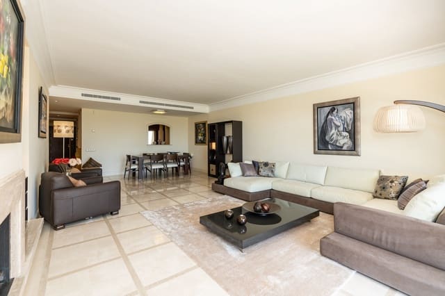 3 sypialnia Apartament na sprzedaż w Centro, Estepona z basenem - 3 500 000 € (Ref: 10003779)