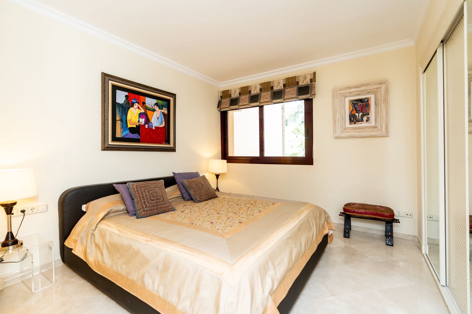 3 sypialnia Apartament na sprzedaż w Estepona z basenem - 3 500 000 € (Ref: 10003779)