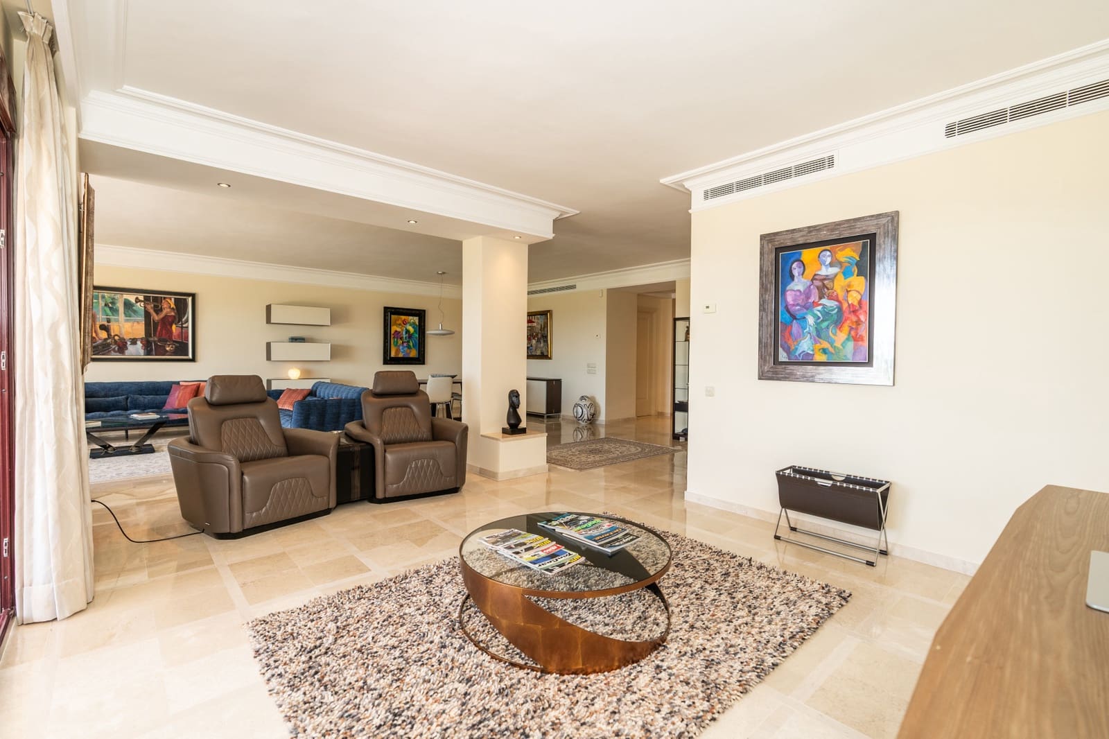 3 sypialnia Apartament na sprzedaż w Estepona z basenem - 3 500 000 € (Ref: 10003779)
