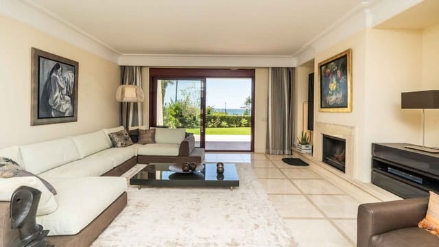 3 Zimmer Apartment zu verkaufen in Centro, Estepona mit Pool - 3.500.000 € (Ref: 10003779)