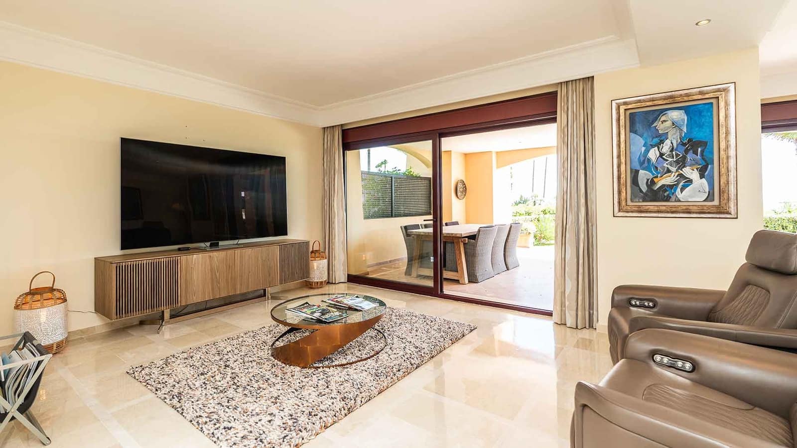 3 slaapkamer Appartement te koop in Estepona met zwembad - € 3.500.000 (Ref: 10003779)