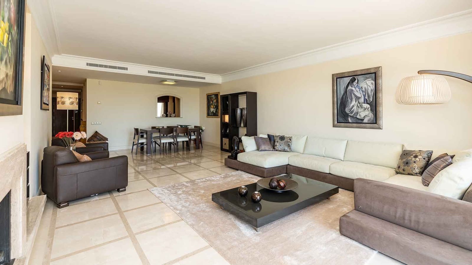 3 slaapkamer Appartement te koop in Estepona met zwembad - € 3.500.000 (Ref: 10003779)
