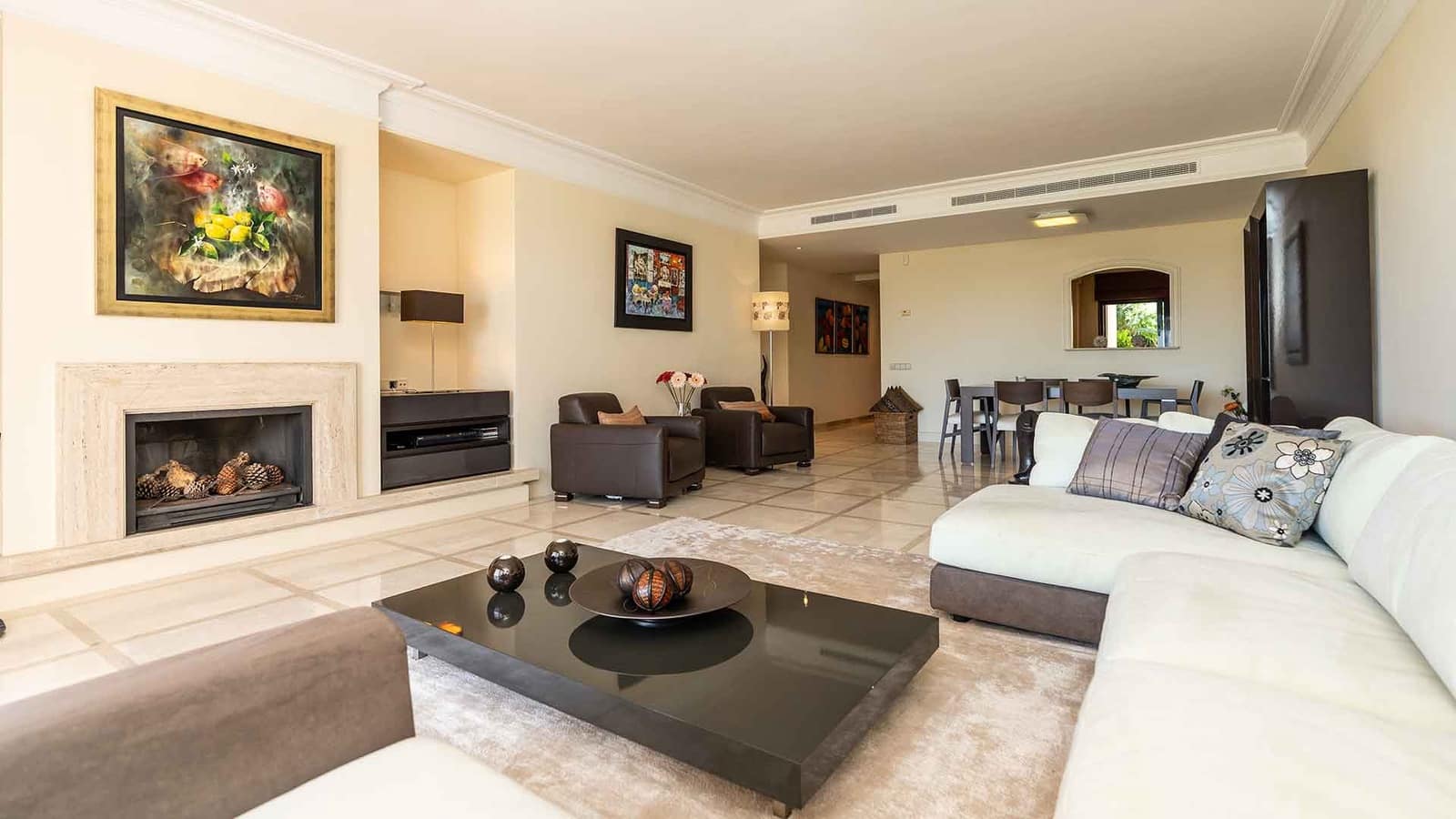 3 slaapkamer Appartement te koop in Estepona met zwembad - € 3.500.000 (Ref: 10003779)