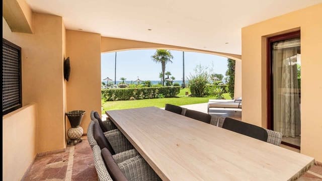 3 Zimmer Apartment zu verkaufen in Centro, Estepona mit Pool - 3.500.000 € (Ref: 10003779)