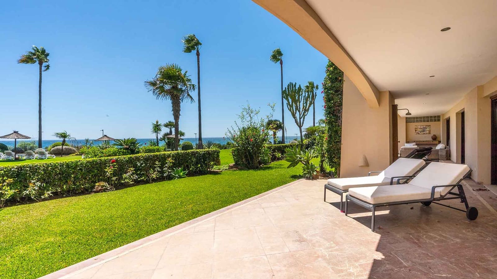3 slaapkamer Appartement te koop in Estepona met zwembad - € 3.500.000 (Ref: 10003779)