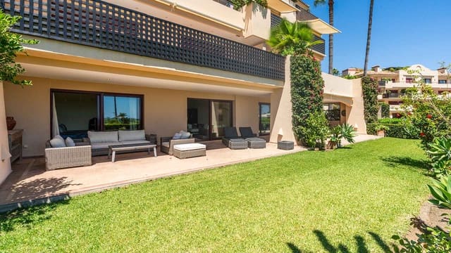 3 Zimmer Apartment zu verkaufen in Centro, Estepona mit Pool - 3.500.000 € (Ref: 10003779)