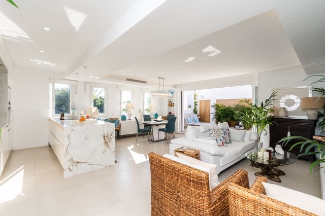 2 soverom Penthouse til salgs i Lomas De Marbella, Marbella med svømmebasseng - € 2 100 000 (Ref: 10003780)