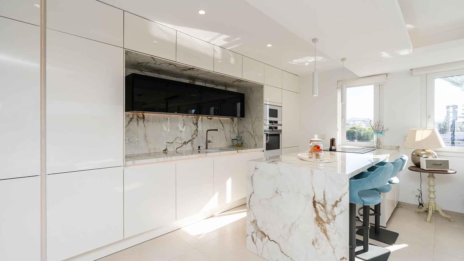 2 chambre Penthouse à vendre à Golden Mile avec piscine - 2 100 000 € (Ref: 10003780)