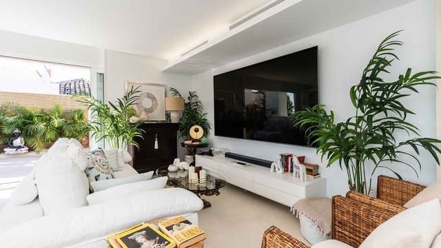 2 Zimmer Penthouse zu verkaufen in Lomas De Marbella, Marbella mit Pool - 2.100.000 € (Ref: 10003780)