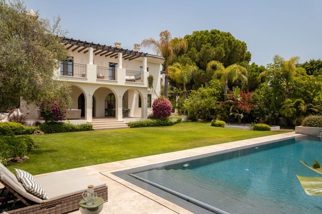 6 soveværelse Villa til salg i San Pedro de Alcántara Pueblo, Marbella med swimmingpool - € 5.995.000 (Ref: 10011203)