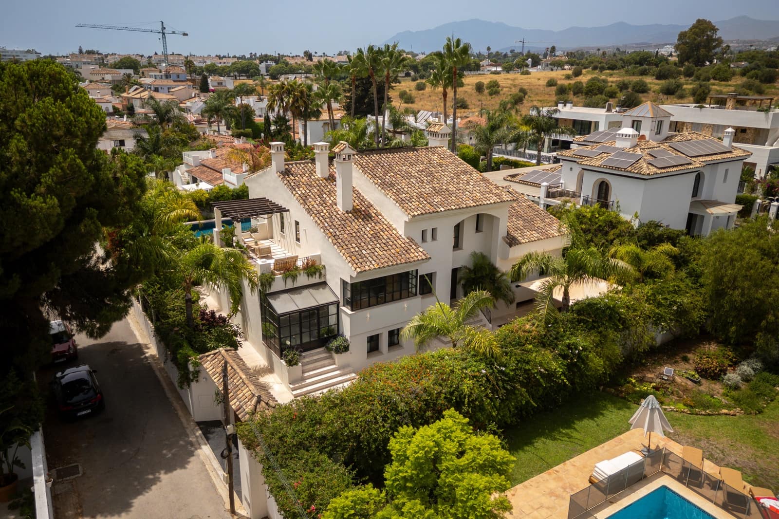 6 soveværelse Villa til salg i San Pedro de Alcantara med swimmingpool - € 5.995.000 (Ref: 10011203)