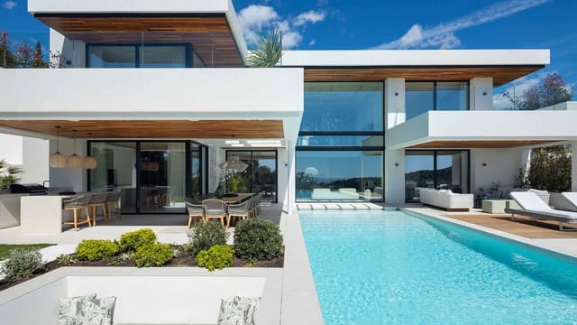 6 soverom Villa til salgs i Benahavís pueblo, Benahavís med svømmebasseng - € 6 995 000 (Ref: 10017305)