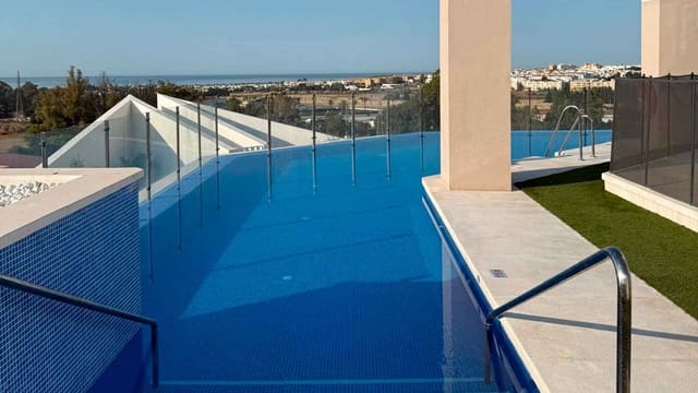 3 bedroom Apartment for sale in Nueva Andalucía Centro, Marbella with pool - € 515,000 (Ref: 10022222)