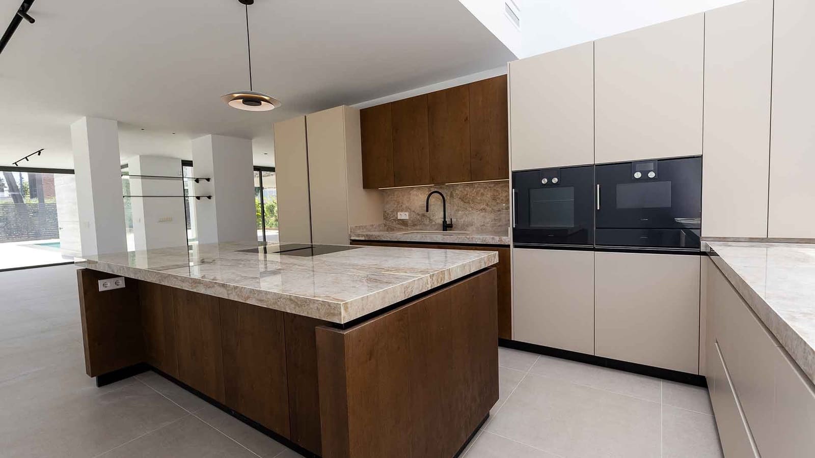 8 soveværelse Villa til salg i San Pedro de Alcantara med swimmingpool - € 5.900.000 (Ref: 10022223)