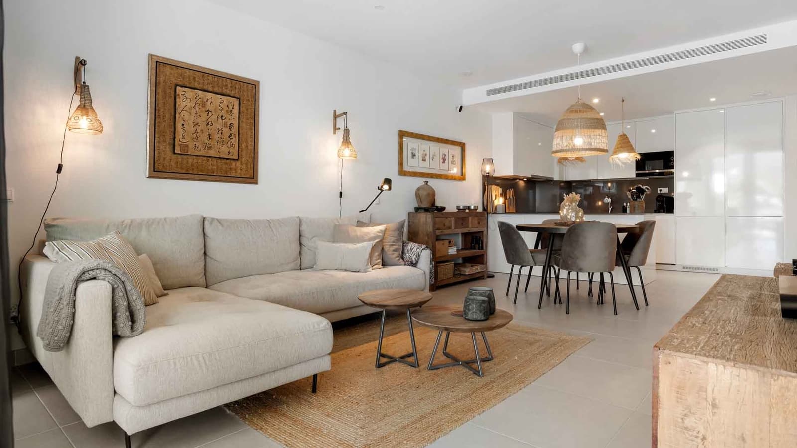 2 sovrum Lägenhet till salu i Estepona med pool - 495 000 € (Ref: 10023830)